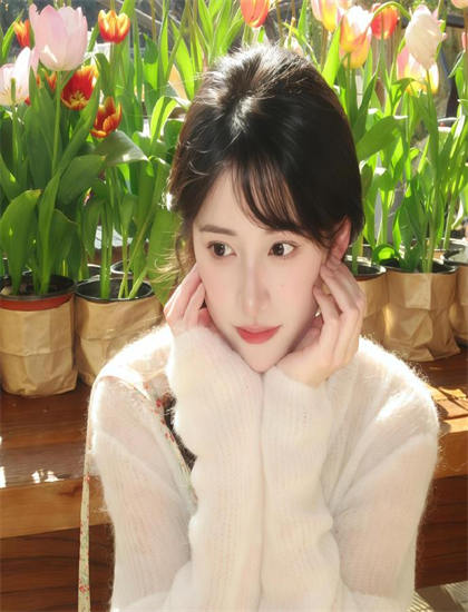 《秦淮悲歌》服装道具解析：时代还原与细节设计评价